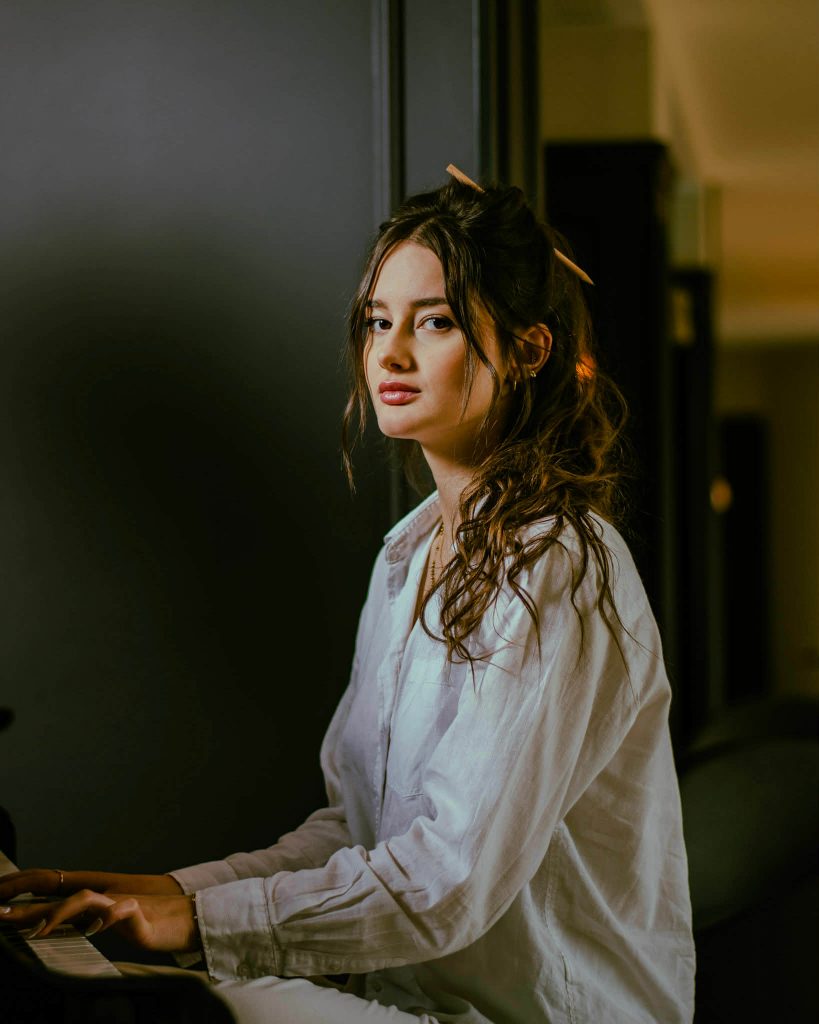 #sootingphoto#coiffurenaturelle#pianobar#coiffuresimple#cheveuxdétachés